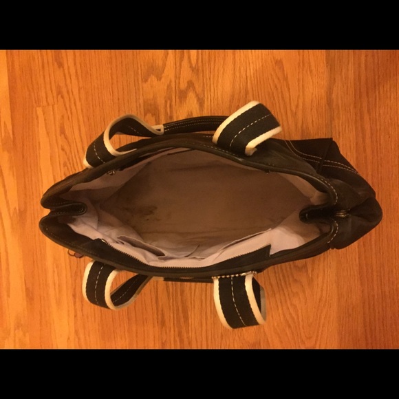 Coach Purse - Picture 6 of 7